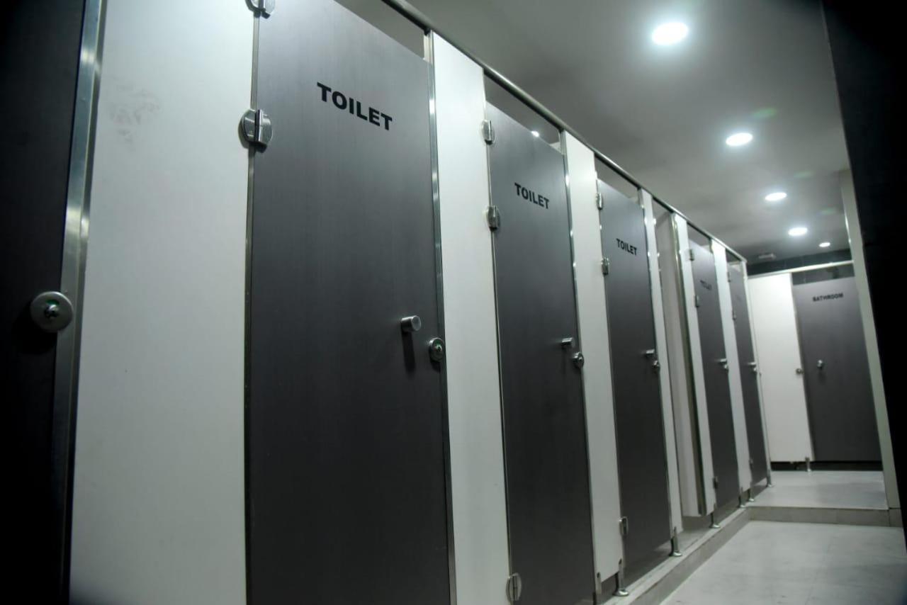 Charyana Lady Dorms Ahmedabad Exterior foto